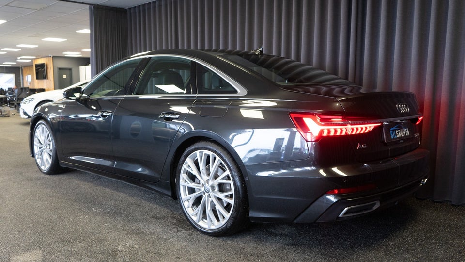 Audi A6 50 TFSi e S-line quattro S-tr. 4d