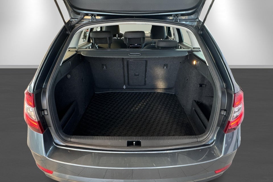 Skoda Octavia 1,0 TSi 115 VM Edition Combi 5d