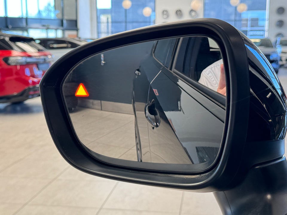 Nissan Ariya 63 Engage 5d