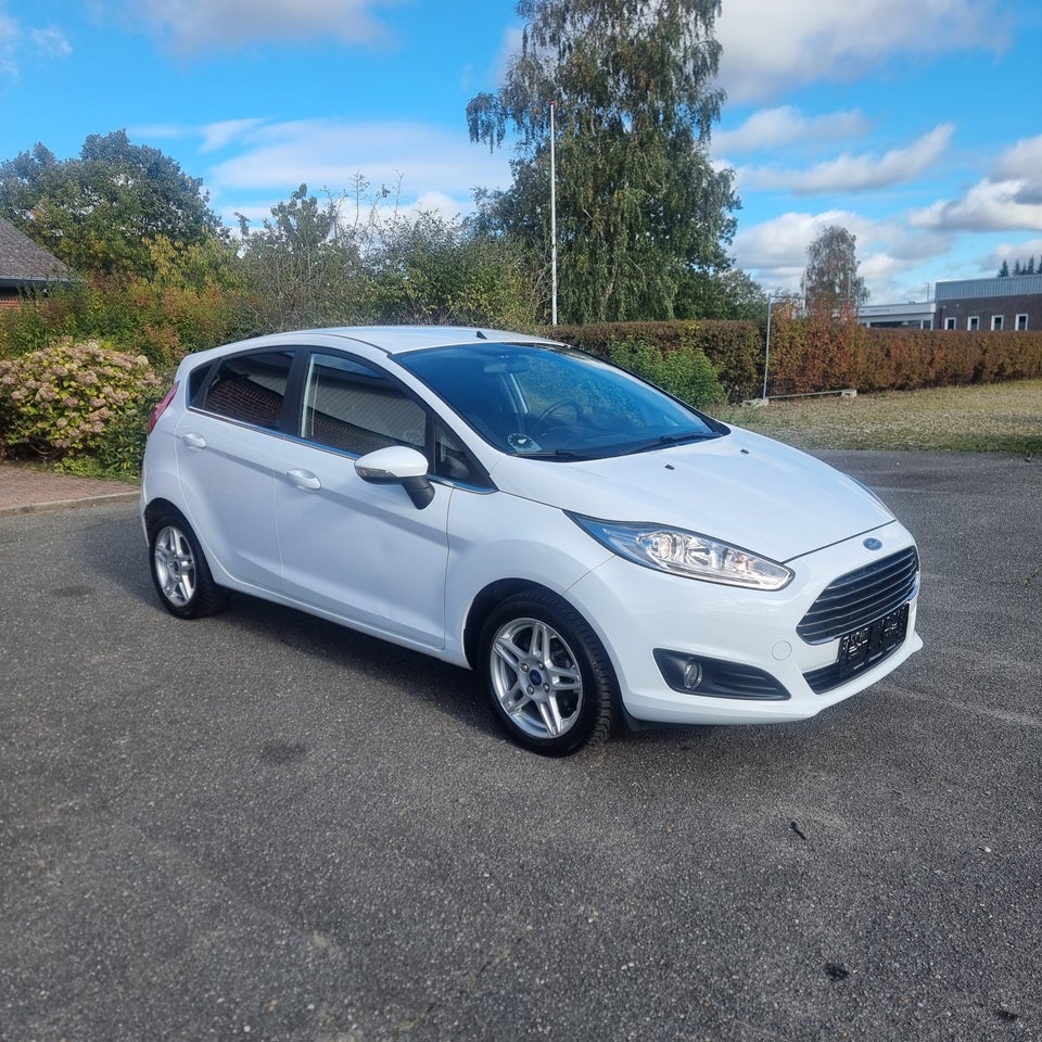 Ford Fiesta 1,0 SCTi 100 Titanium 5d