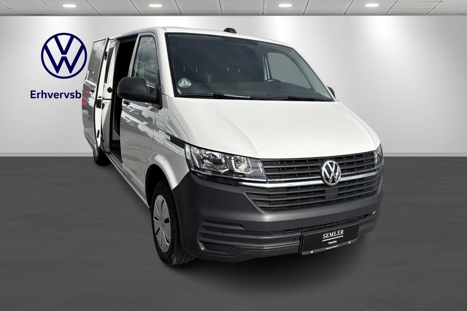 VW Transporter 2,0 TDi 110 Kassevogn lang