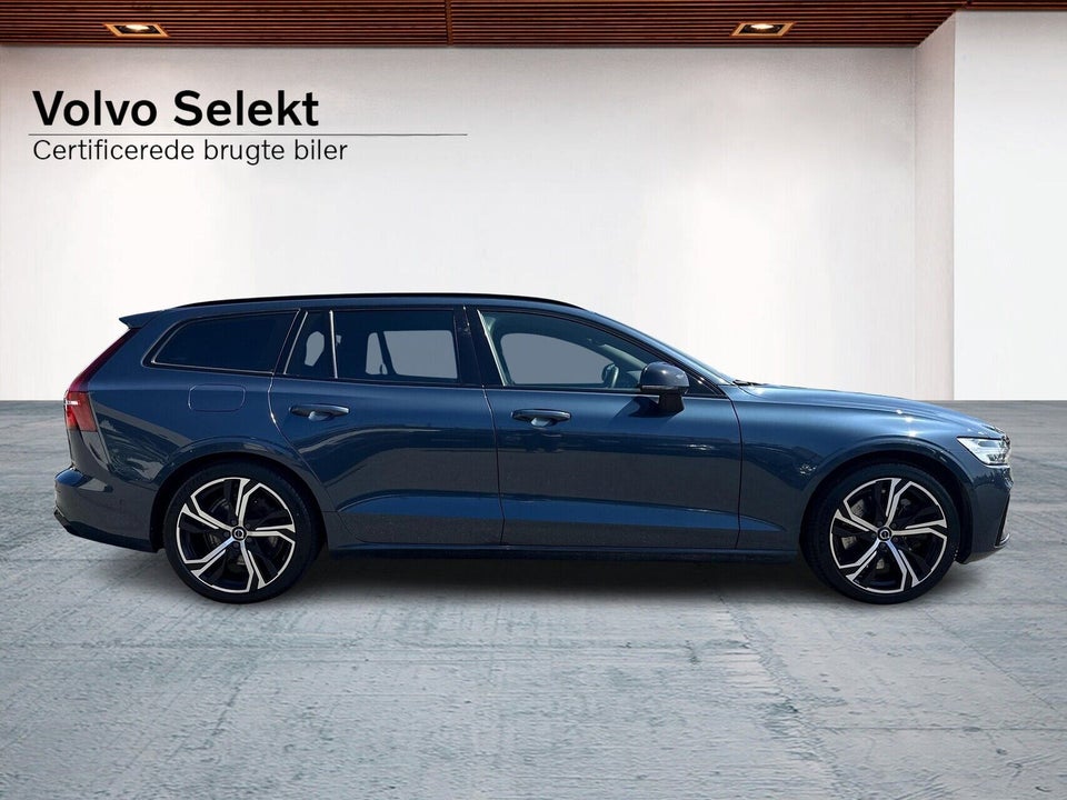 Volvo V60 2,0 T6 ReCharge Ultimate Dark aut. AWD 5d