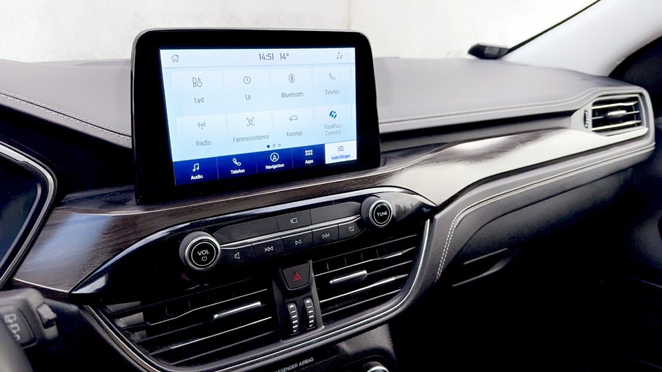 Ford Kuga 2,5 PHEV Vignale CVT 5d