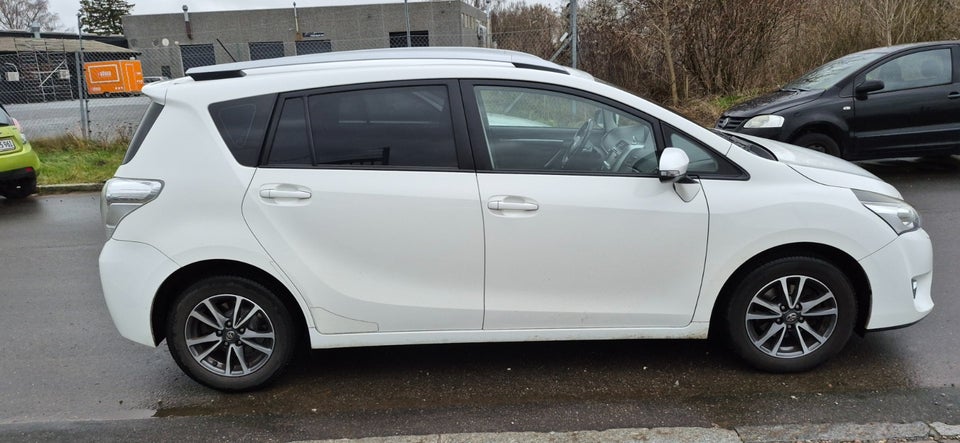 Toyota Verso 1,6 D-4D T2 Touch 7prs 5d