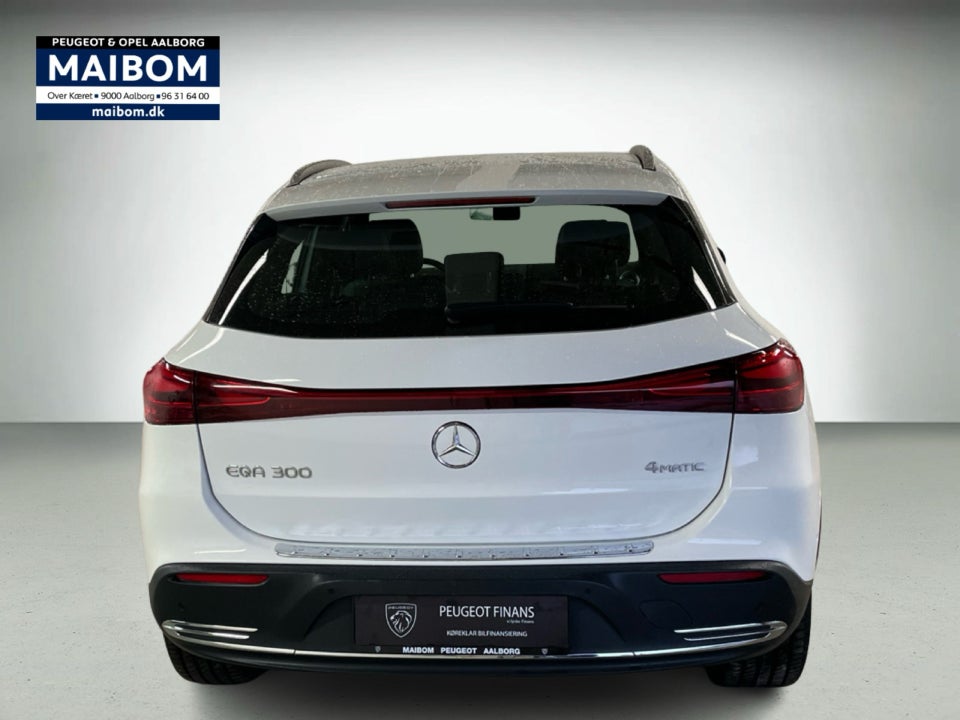 Mercedes EQA300 Progressive 4Matic 5d