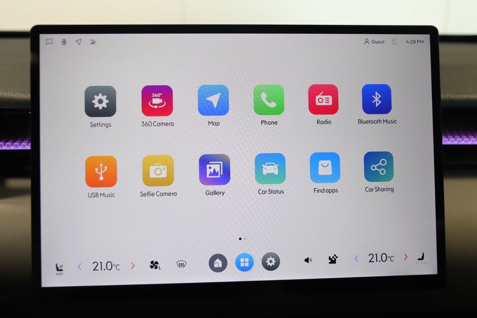 Lynk & Co 02 More 5d