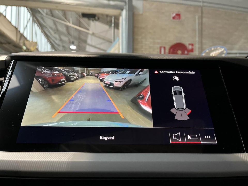 Audi Q4 e-tron 40  5d