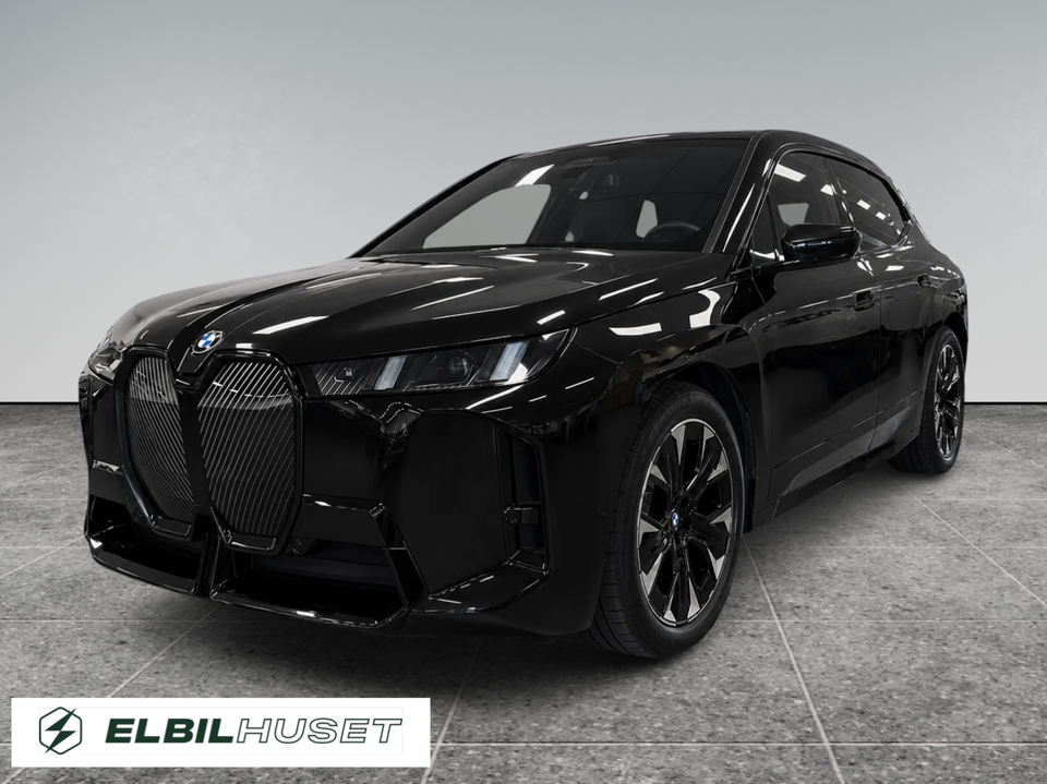 BMW iX xDrive60 Fully Charged 5d