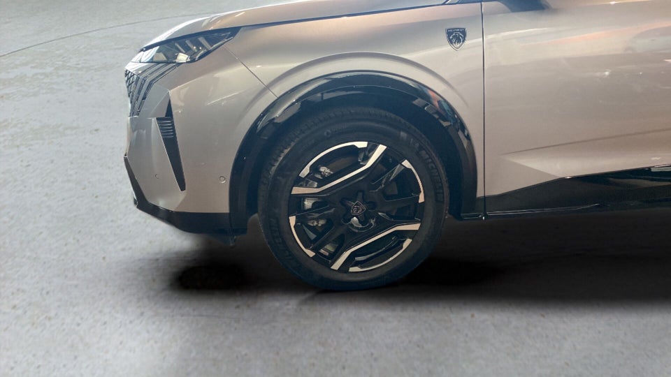 Peugeot e-5008 77 GT Pack 7prs 5d