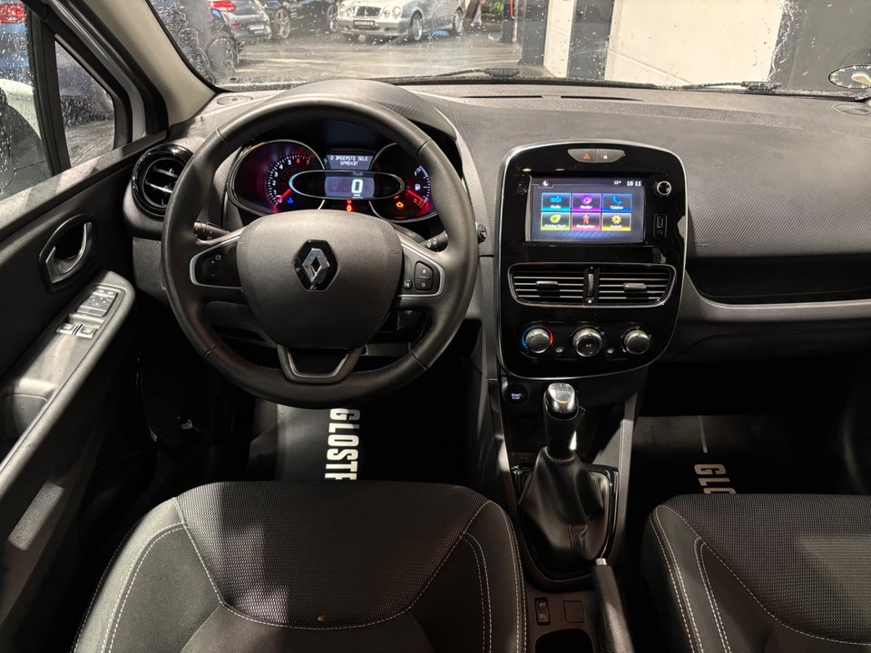 Renault Clio IV 1,2 16V Zen Sport Tourer 5d