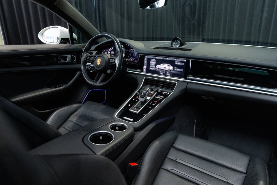 Porsche Panamera 4 2,9 E-Hybrid Sport Turismo PDK 5d