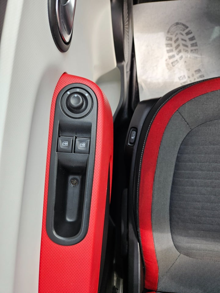 Renault Twingo 1,0 SCe 70 Expression 5d