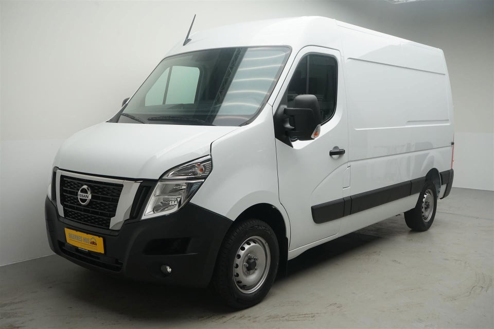 Nissan Interstar 2,3 dCi 150 L2H2 N-Connecta Van