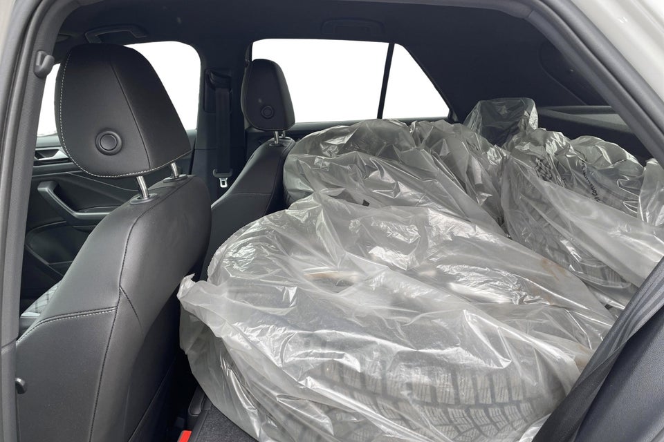 VW T-Roc 1,5 TSi 150 R-line DSG 5d