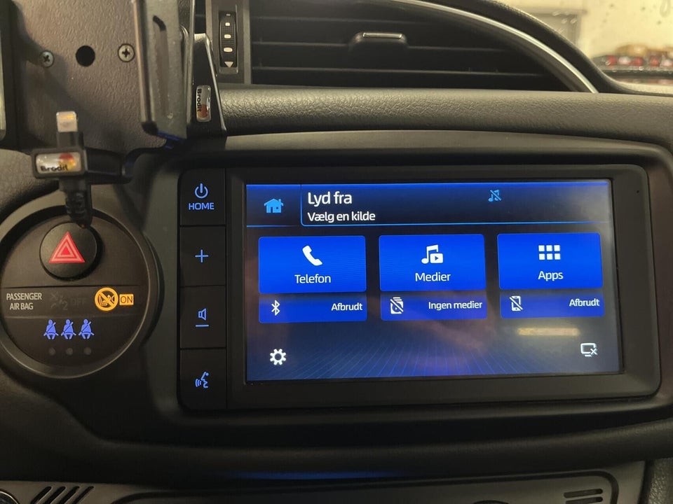 Toyota Yaris 1,0 VVT-i T2 Limited 5d