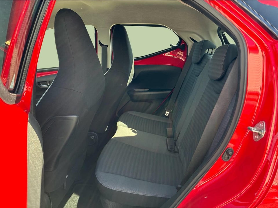 Toyota Aygo 1,0 VVT-i x-clusiv 5d