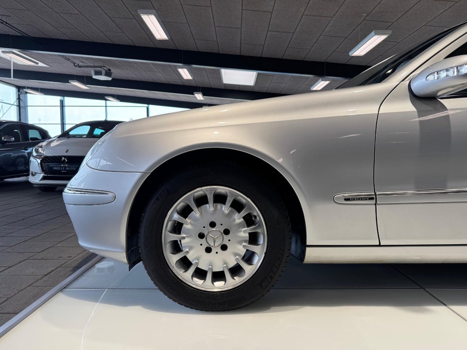 Mercedes E240 2,6 Elegance aut. 4d