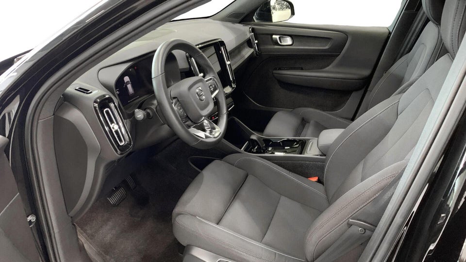Volvo XC40 P6 ReCharge Core 5d
