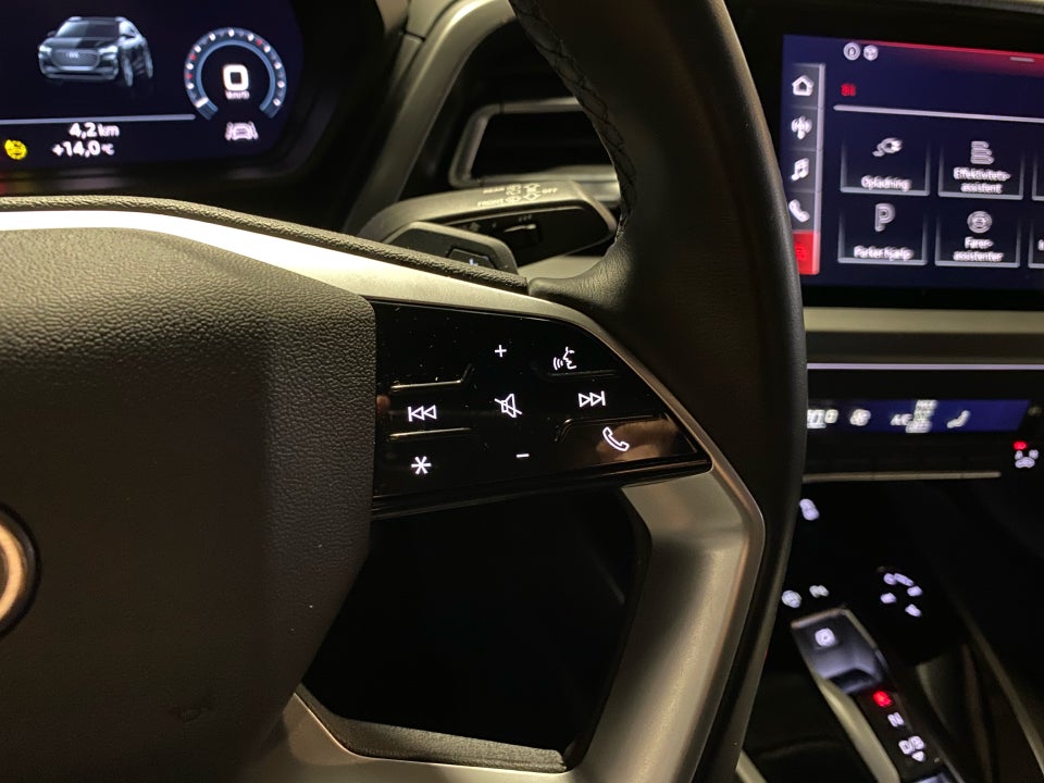 Audi Q4 e-tron 40  5d