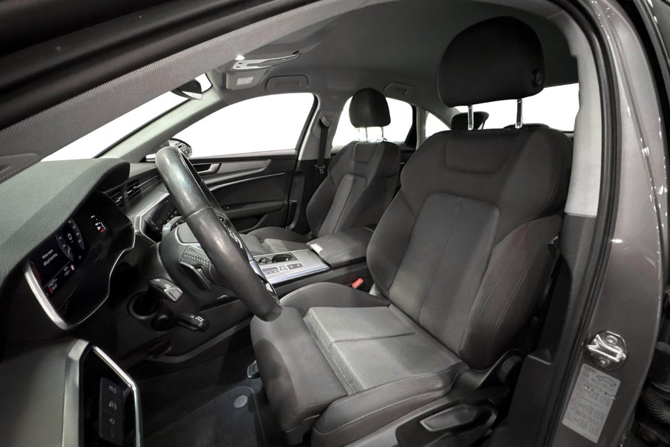 Audi A6 50 TFSi e Sport quattro S-tr. 4d