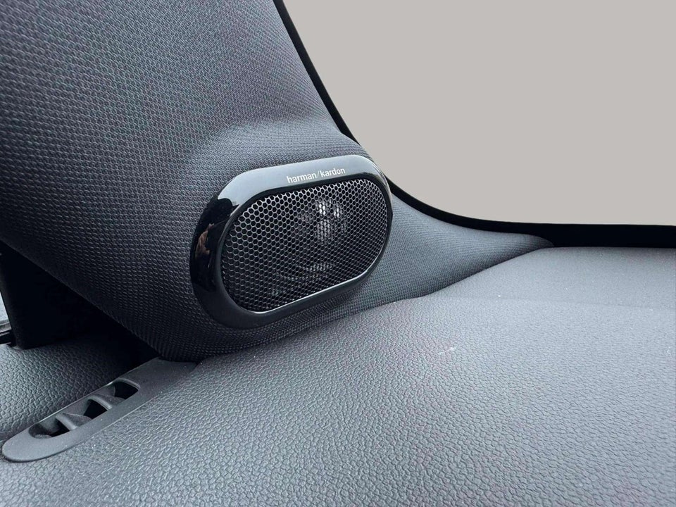 MINI Cooper SE Maximise 3d