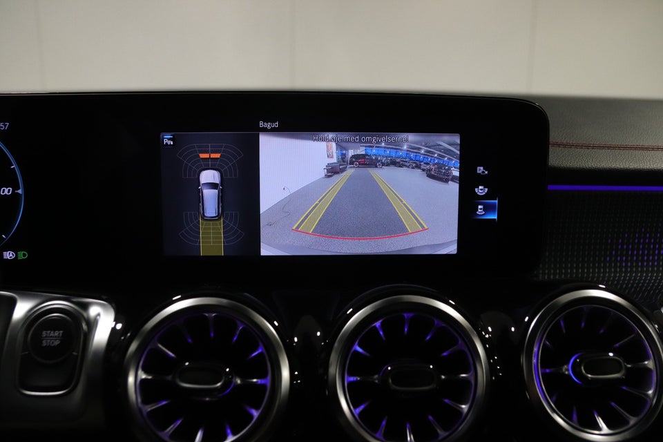 Mercedes EQB250 AMG Line 5d