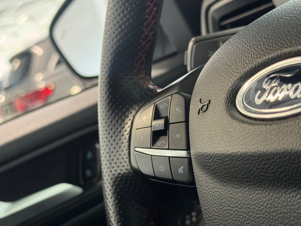 Ford Kuga 2,5 PHEV ST-Line X CVT 5d