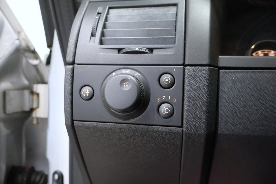 Opel Meriva 1,6 16V 105 Limited 5d