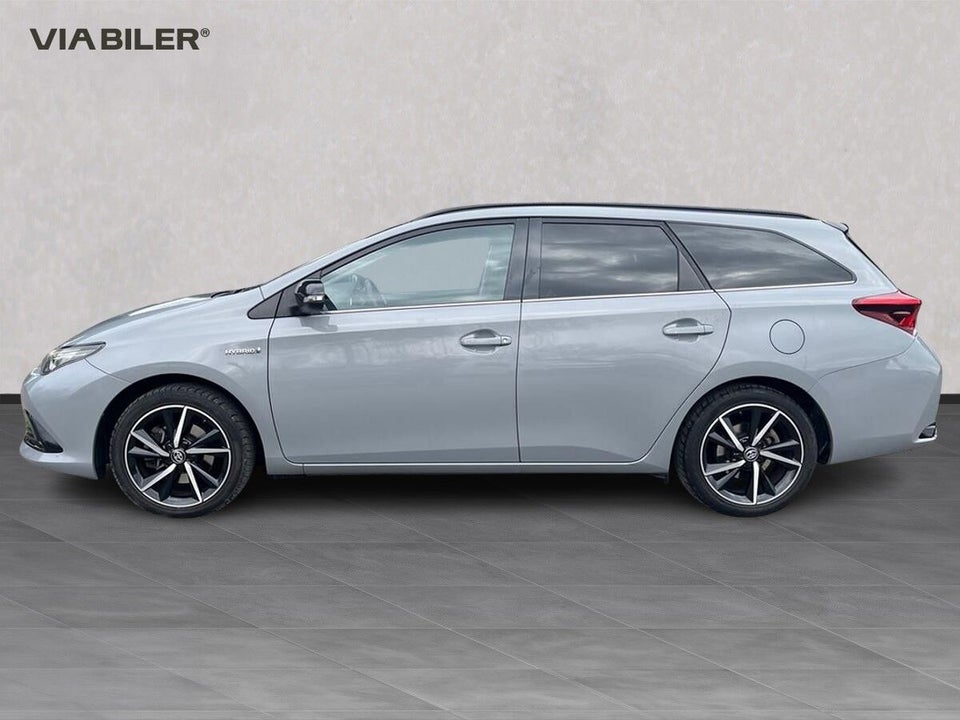 Toyota Auris 1,8 Hybrid H2 Style Touring Sports CVT 5d