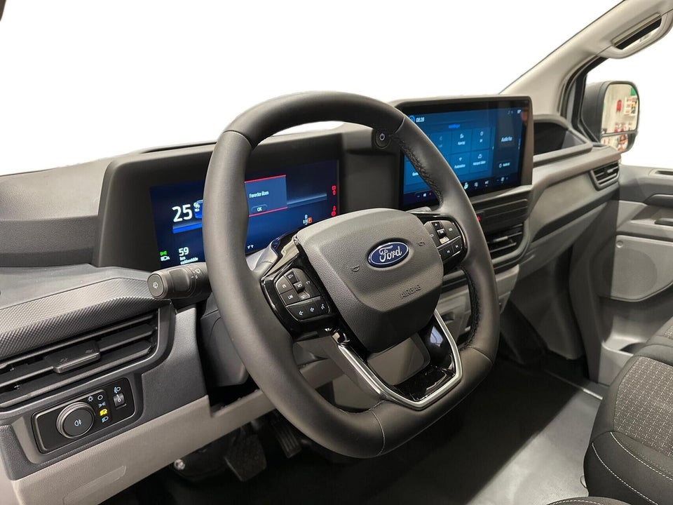 Ford E-Transit Custom 320S 64 Trend