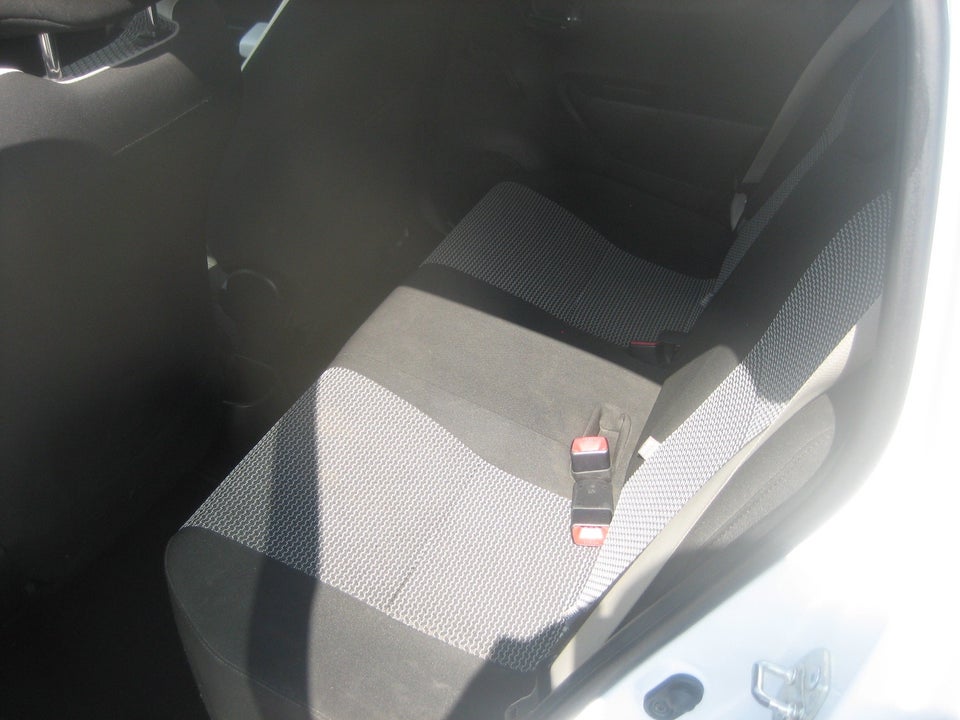 Toyota Yaris 1,3 VVT-i T2 Trend 5d