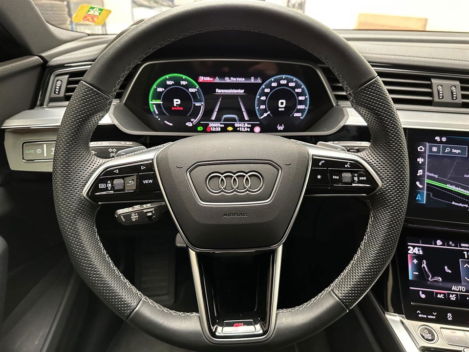 Audi e-tron 55 S-line quattro 5d