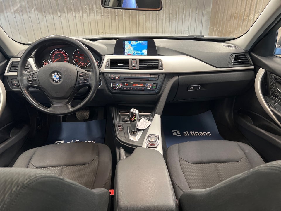 BMW 320d 2,0 Touring aut. 5d