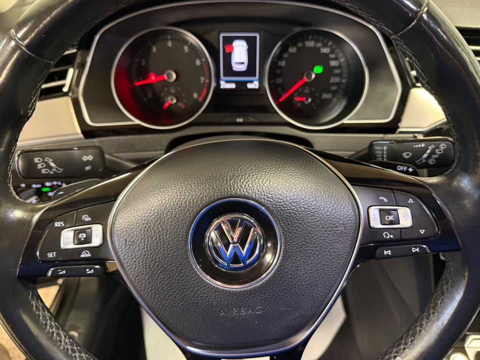 VW Passat 1,4 TSi 150 Highline+ Variant DSG 5d