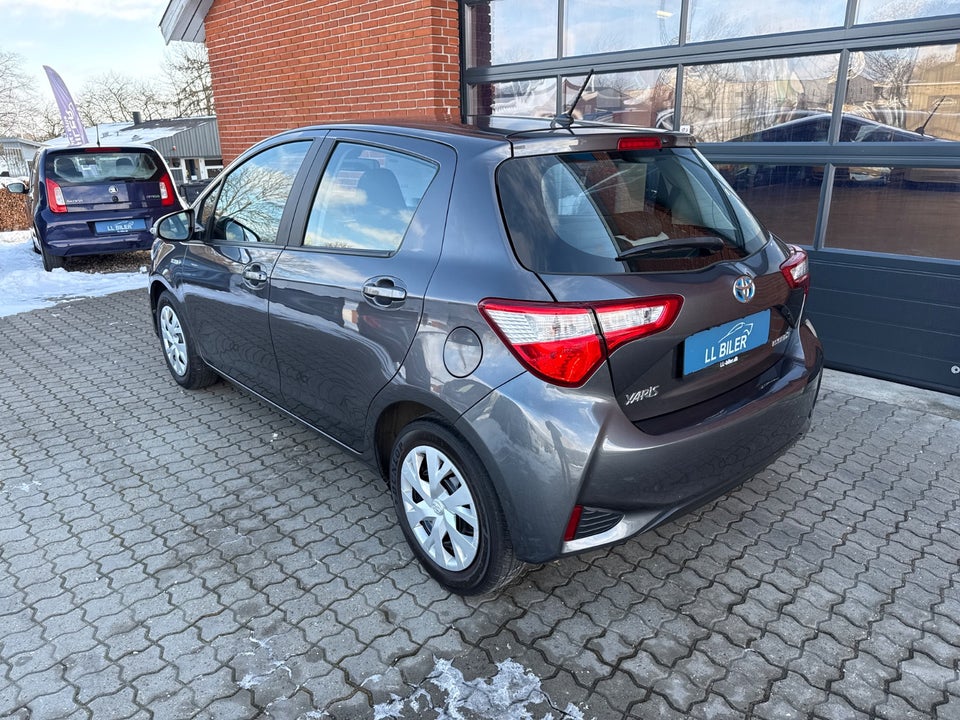 Toyota Yaris 1,5 Hybrid H2 e-CVT 5d