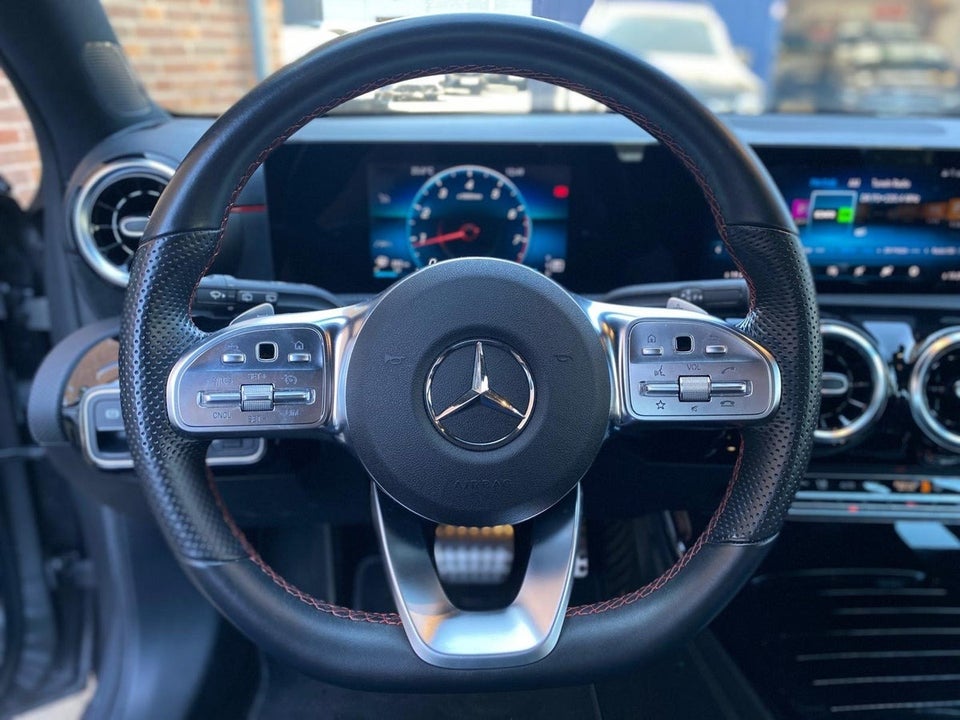 Mercedes A200 1,3 AMG Line aut. 5d