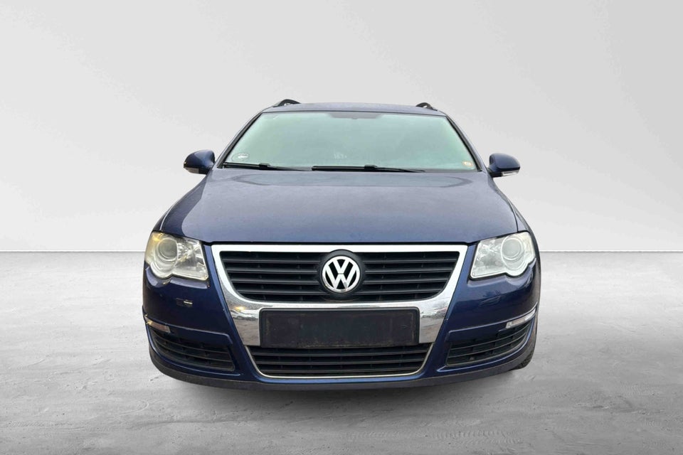 VW Passat 2,0 FSi Comfortline Variant 5d