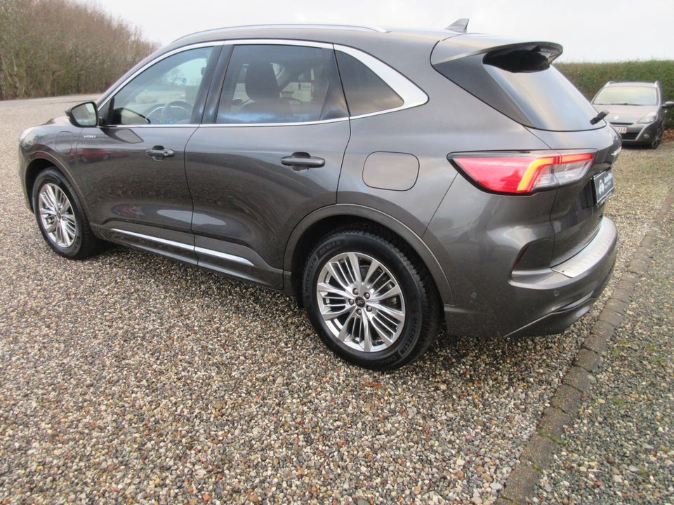Ford Kuga 2,5 HEV Vignale CVT 5d