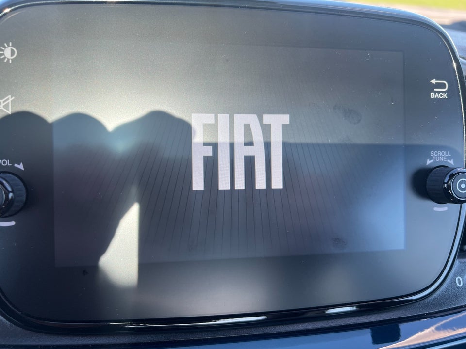 Fiat 500 1,0 Hybrid Dolcevita 3d