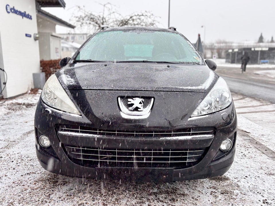 Peugeot 207 1,6 HDi 92 Sportium SW 5d