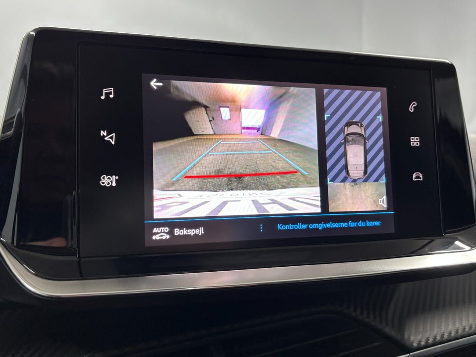 Peugeot 208 1,5 BlueHDi 100 Allure Sky 5d