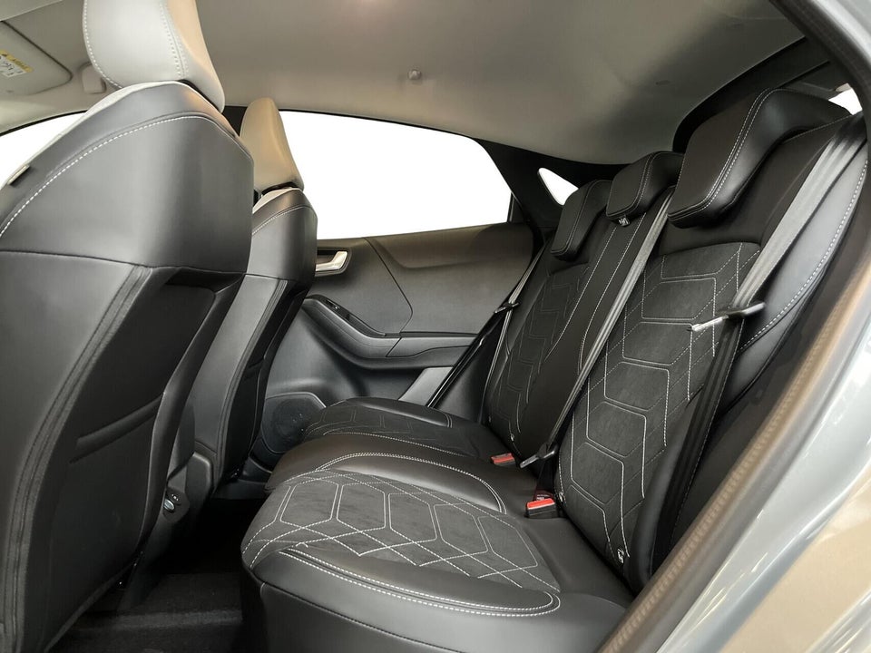 Ford Puma 46 Gen-E Premium 5d