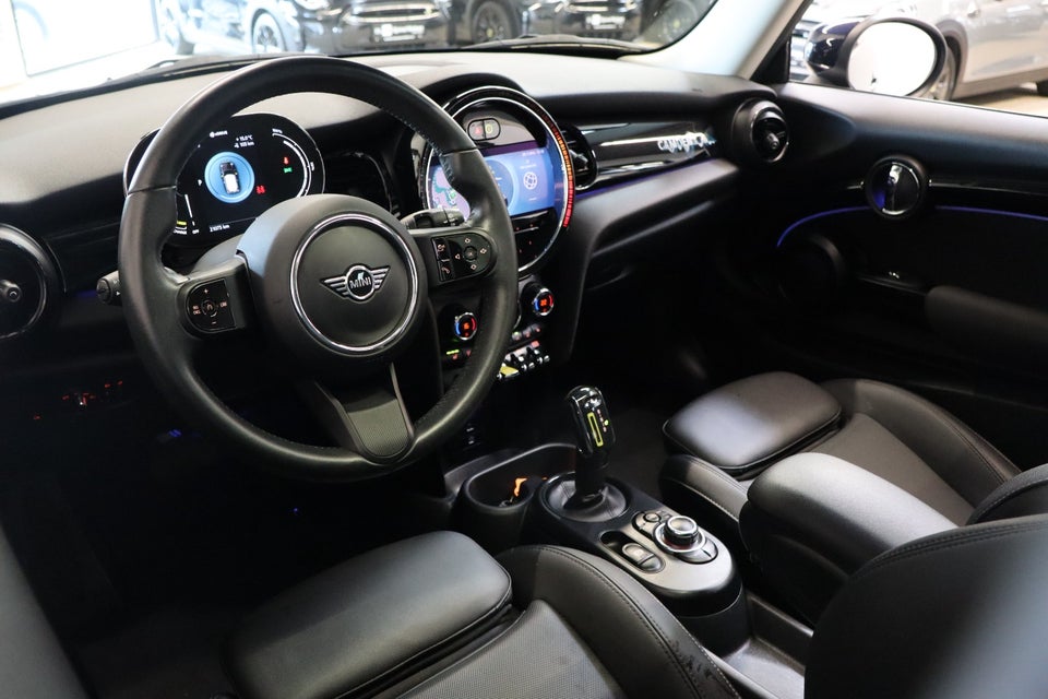 MINI Cooper SE Camden Edition 3d