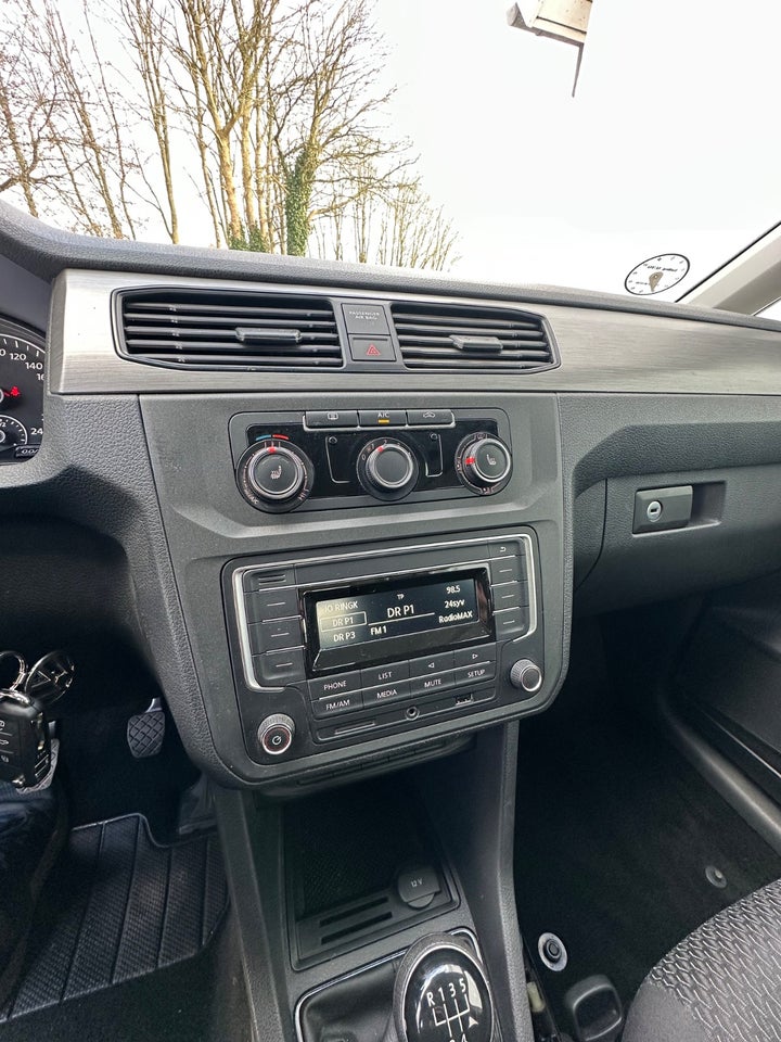 VW Caddy 1,2 TSi 84 Trendline 4d