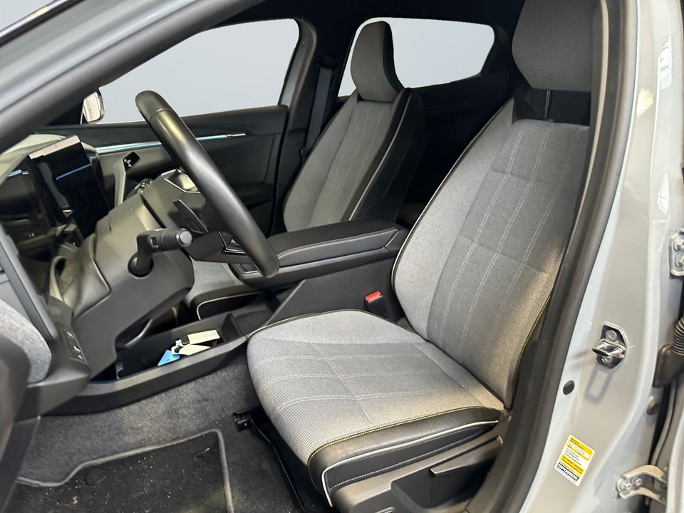 Renault Megane E-Tech 60 Techno 5d