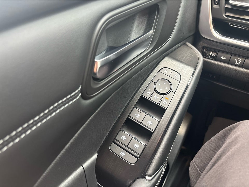 Nissan Qashqai 1,3 mHEV N-Connecta X-tr. 5d