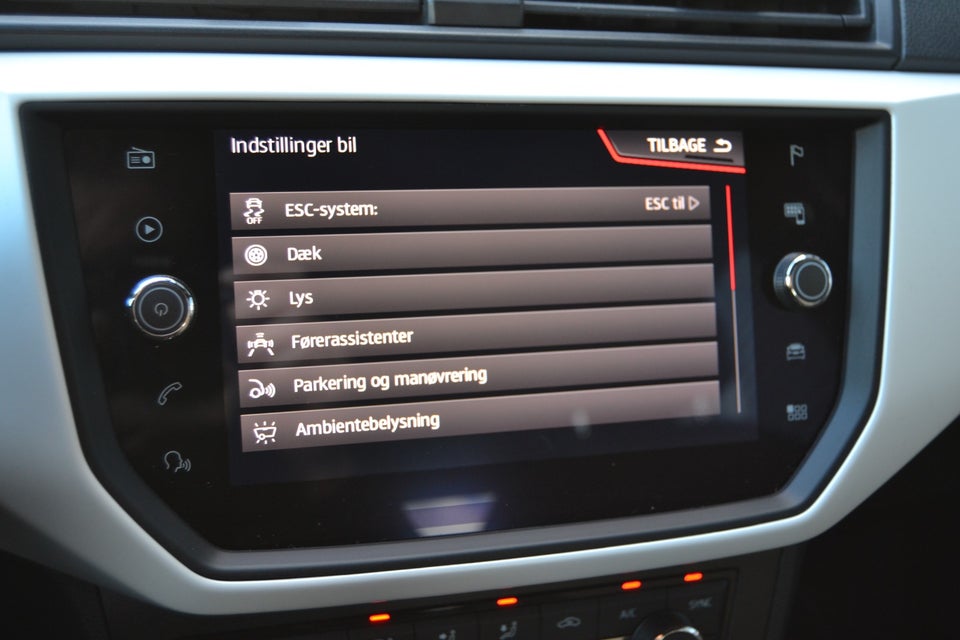 Seat Arona 1,6 TDi 95 Xcellence DSG 5d