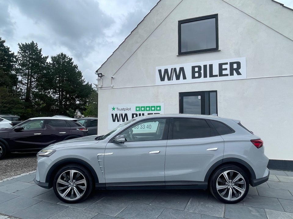 MG Marvel R Luxury 5d