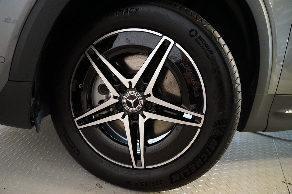 Mercedes EQB250+ AMG Line 5d