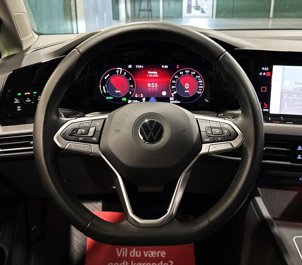 VW Golf VIII 1,4 eHybrid DSG 5d